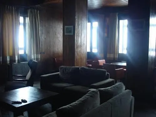 فندق Universitario De