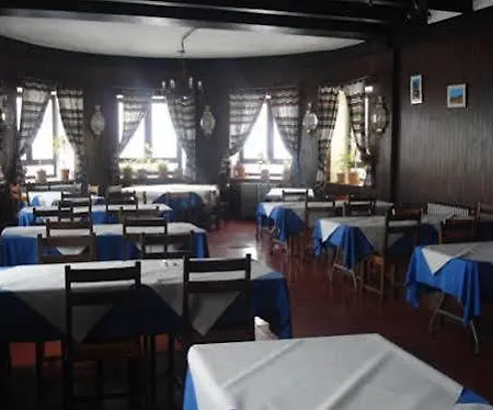 Universitario De Hotel 3*